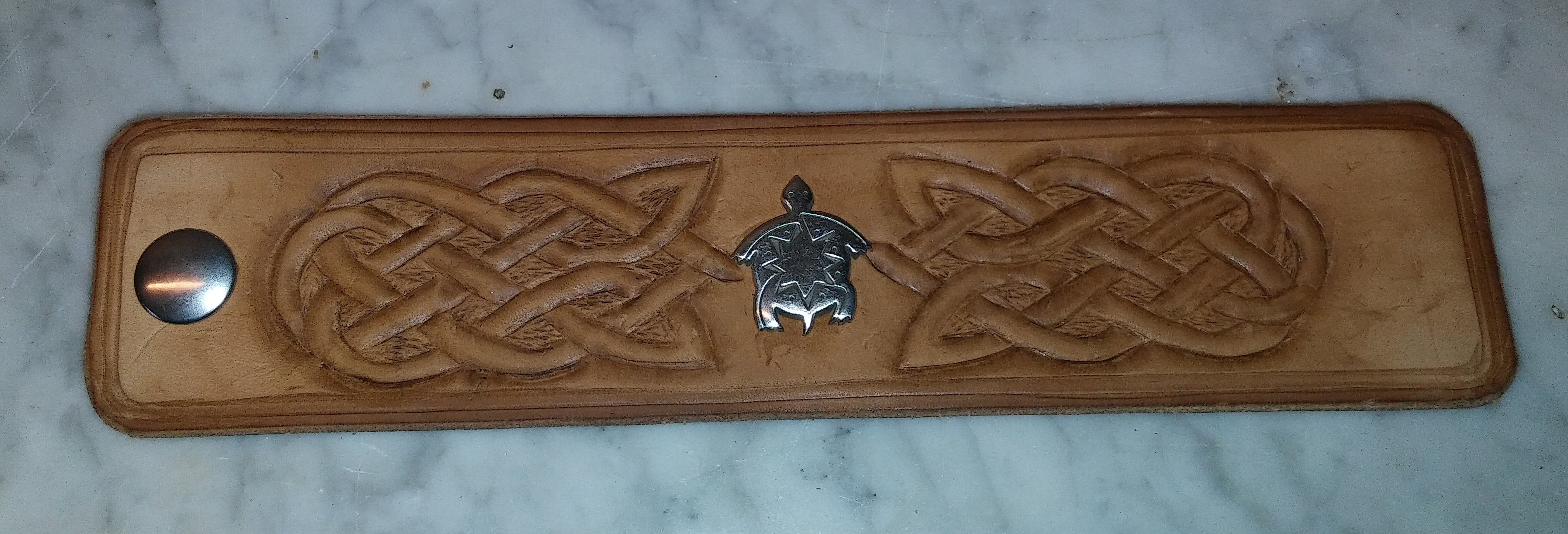 Turtle Wrist Cuff (8-1/2 x 2)